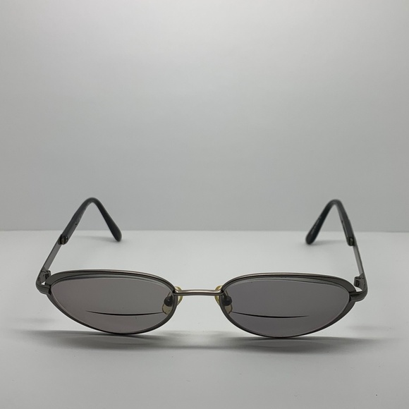 Ellen Tracy SGUN-3 Black Oval Sunglasses Frames - Picture 1 of 7
